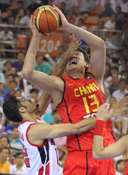 2013亚锦赛中国男篮vs巴林